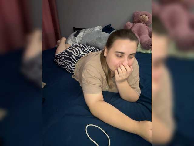 yours-13 live cam on BongaCams