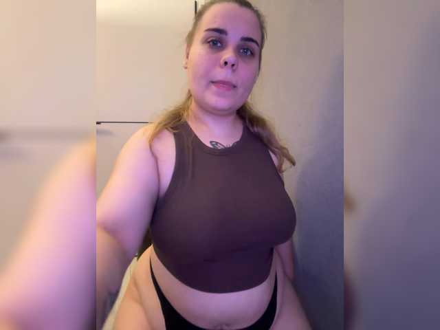 yours-13 live cam on BongaCams