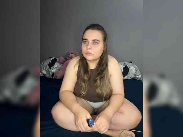yours-13 webcam
