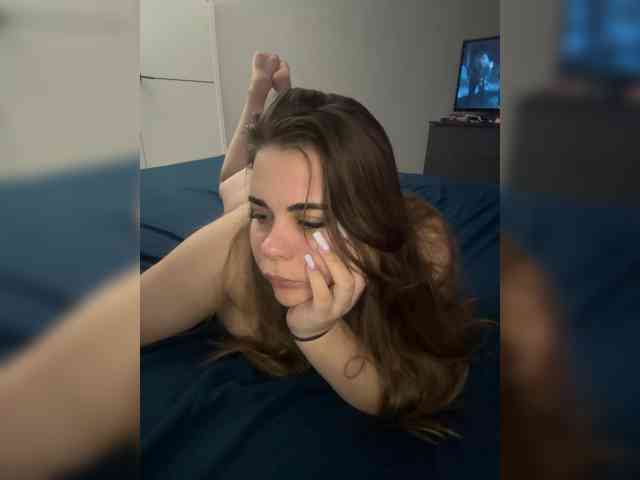 yours-13 webcam