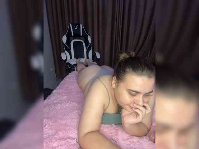 yours-13 webcam