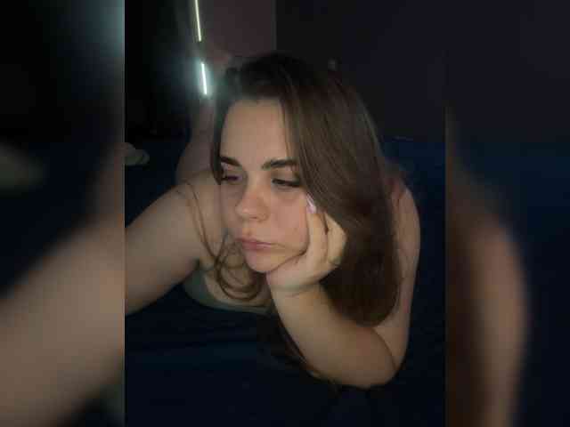 yours-13 webcam