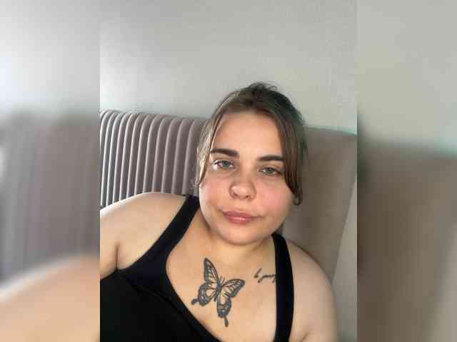 yours-13 webcam
