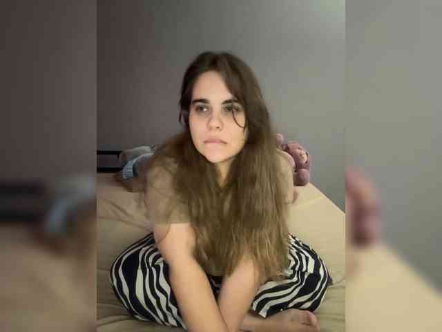 yours-13 webcam