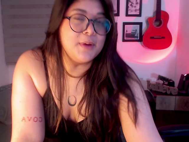 IsabelArt live cam on BongaCams
