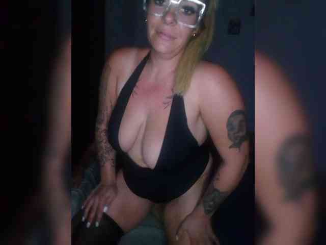 rasselaura9 Sex Cam Show