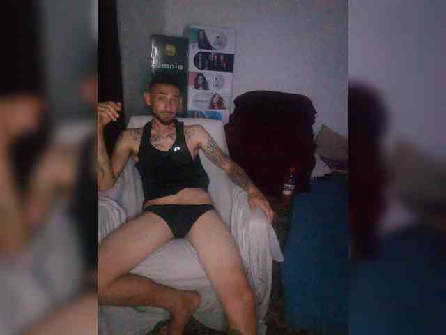 rasselaura9 Sex Cam Show