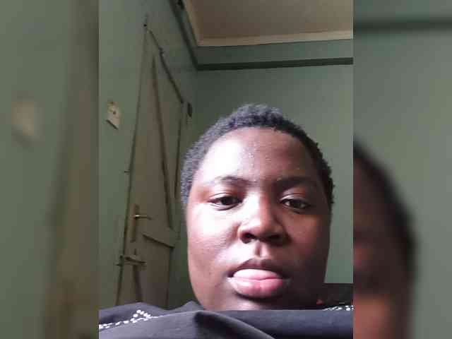 Luxeebony's live stream