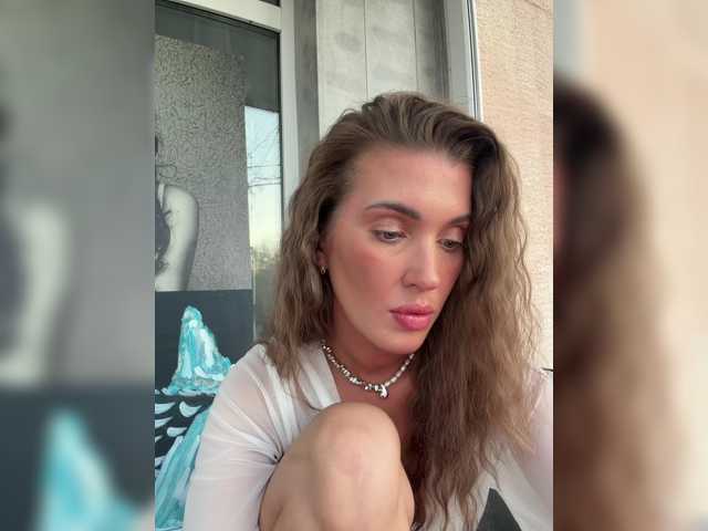 sweetsin1 live cam on BongaCams