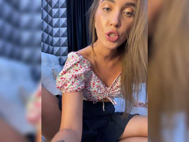 sweetsin1 live webcam show