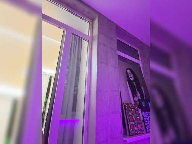 sweetsin1 live cam on BongaCams