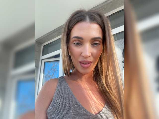 sweetsin1 live cam on BongaCams