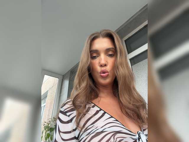 sweetsin1 live cam