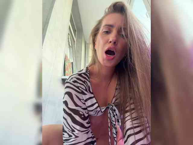 sweetsin1 Live Webcam on BongaCams