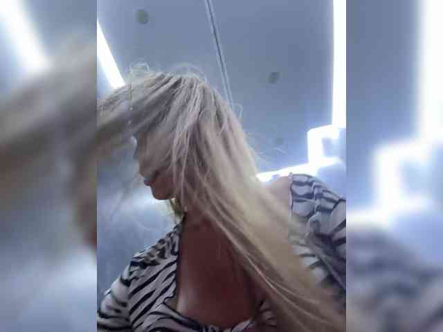 sweetsin1 webcam