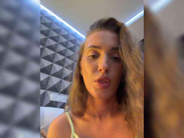 sweetsin1 webcam