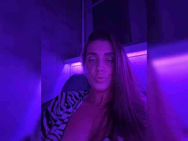 sweetsin1 Live Webcam on BongaCams