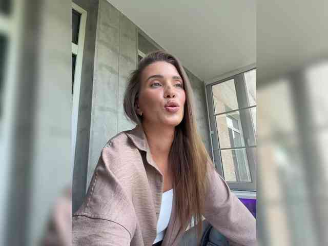 sweetsin1 Live Webcam on BongaCams