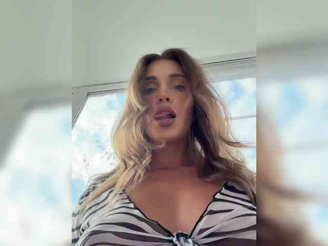 sweetsin1 webcam