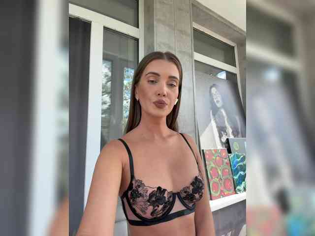 sweetsin1 webcam
