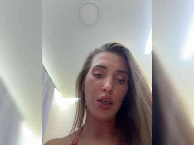 Sweetsin1's cam show statistics and live stream