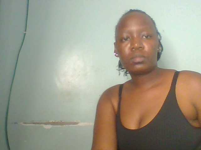 Lovely-browney live cam on BongaCams