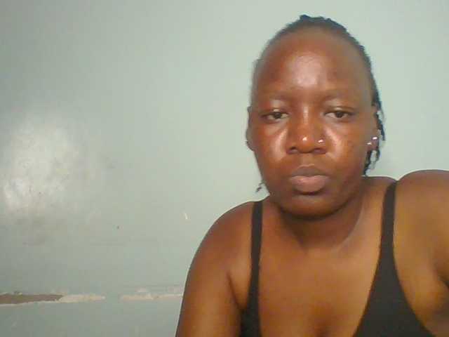 Lovely-browney live cam on BongaCams