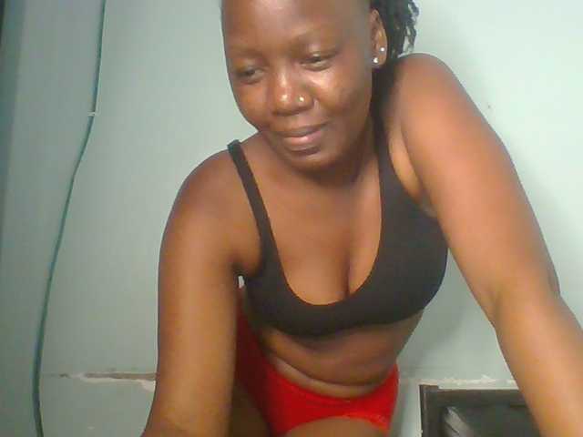 Lovely-browney live cam on BongaCams