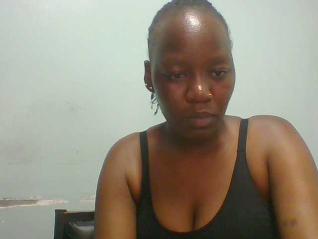 Lovely-browney live cam on BongaCams