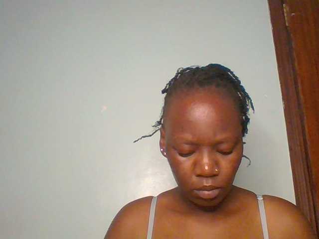 Lovely-browney live cam on BongaCams