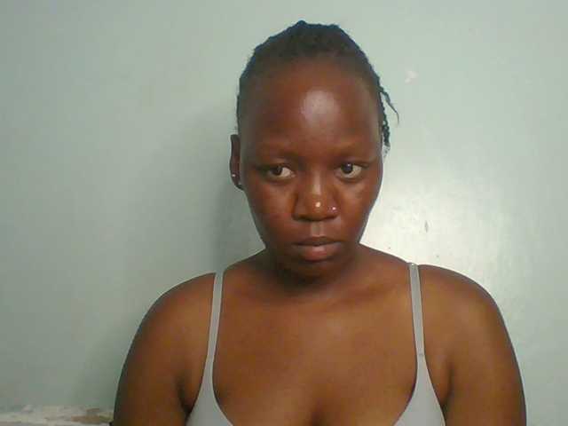 Lovely-browney live cam on BongaCams