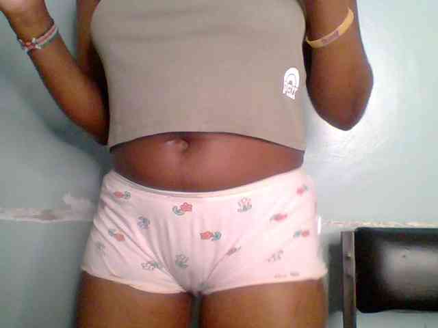 Lovely-browney webcam