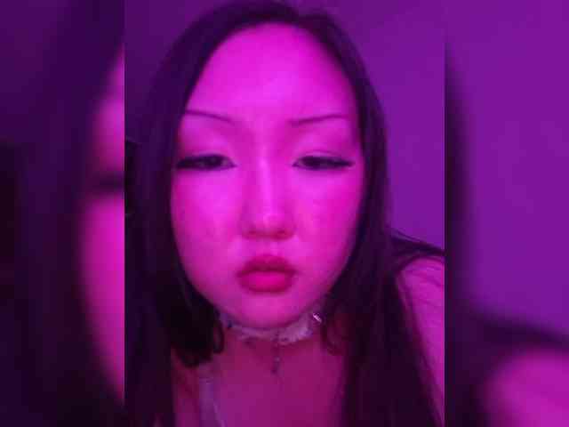 EricaPretty webcam