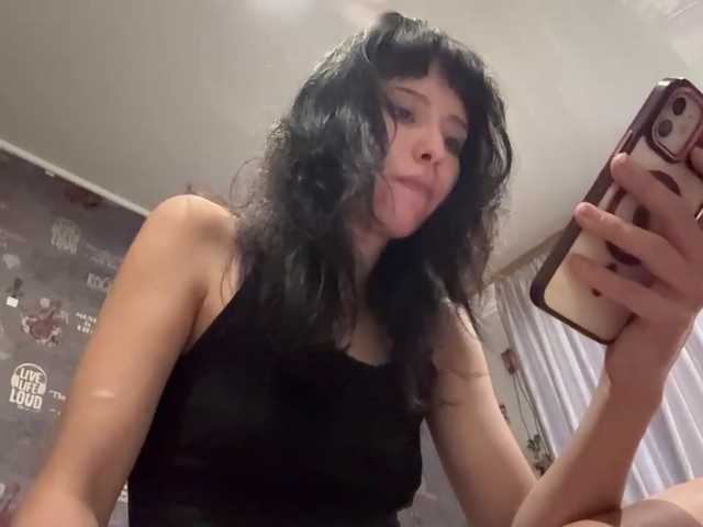 SharieHirstein live webcam show