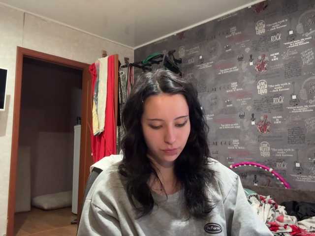 SharieHirstein live webcam show