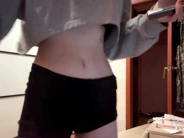 SharieHirstein live cam on BongaCams