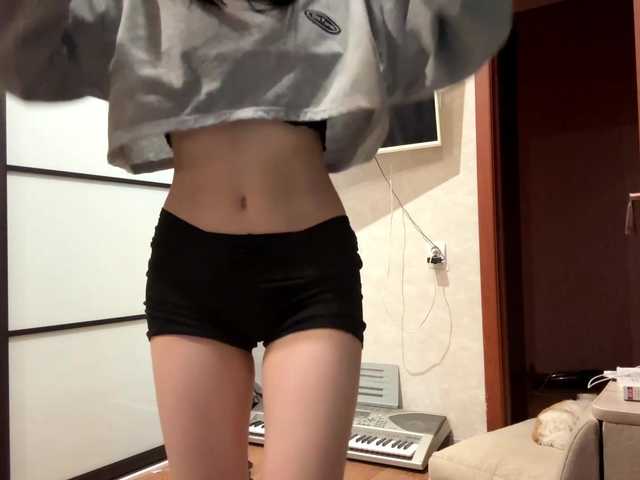 SharieHirstein live cam on BongaCams