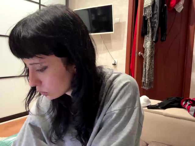 SharieHirstein live cam on BongaCams