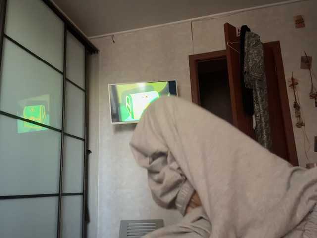 SharieHirstein live cam on BongaCams