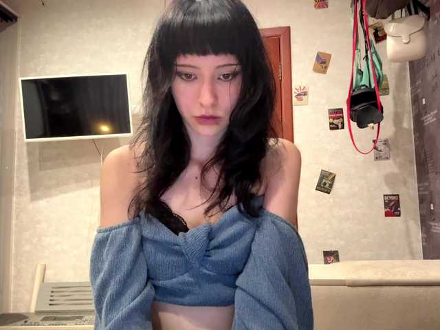 SharieHirstein live cam on BongaCams