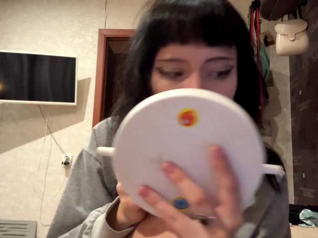 SharieHirstein live cam on BongaCams