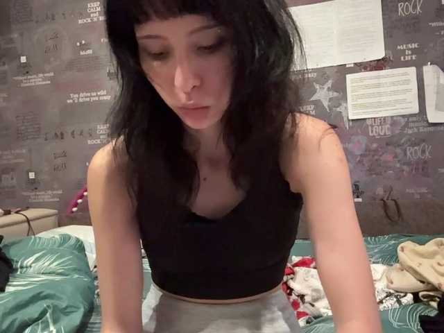 SharieHirstein live webcam show