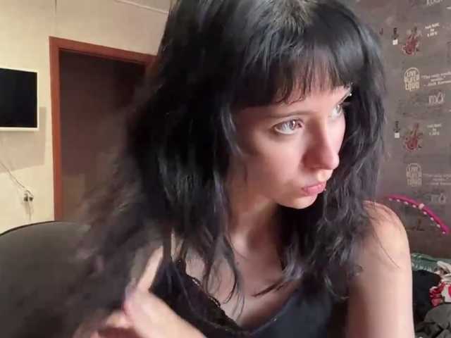 SharieHirstein live webcam show