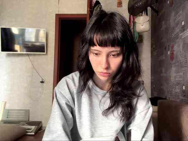 SharieHirstein webcam