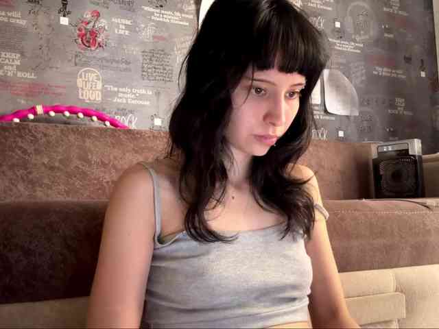 SharieHirstein webcam