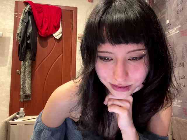 SharieHirstein webcam