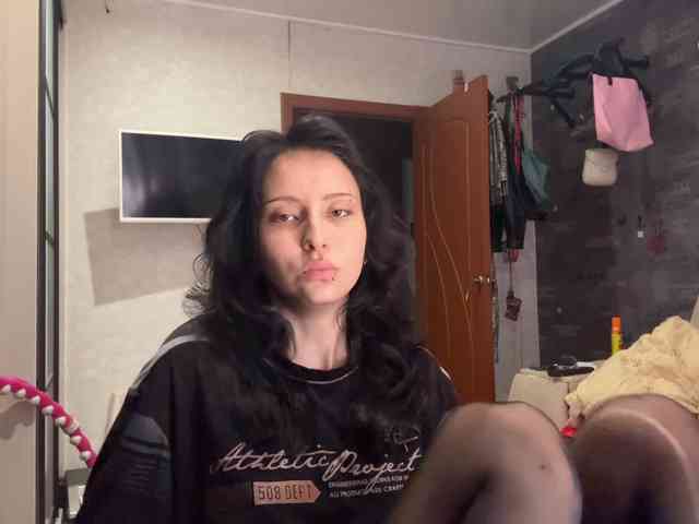 SharieHirstein webcam
