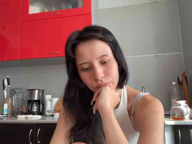 SharieHirstein webcam