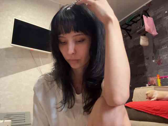 SharieHirstein webcam