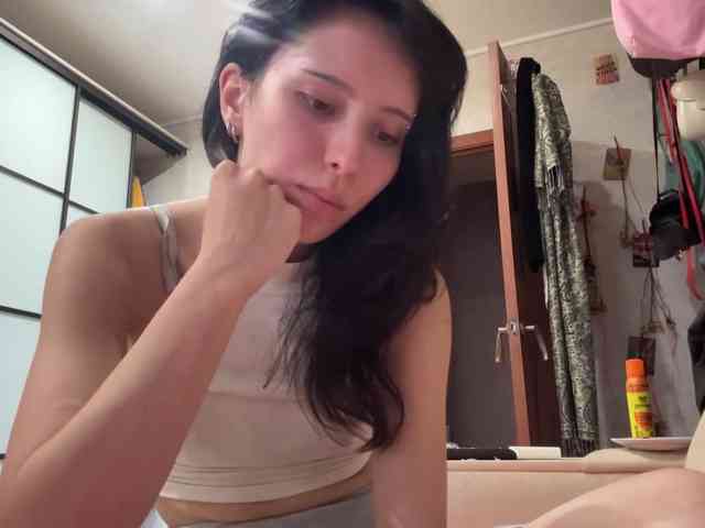SharieHirstein webcam